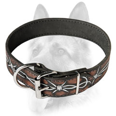 Handpainted leather collar