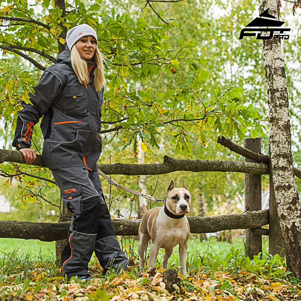 Convenient Back Pockets on Unisex Design Pants for Active Dog Training